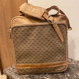 Auth Gucci Vintage Handbag for the collector.